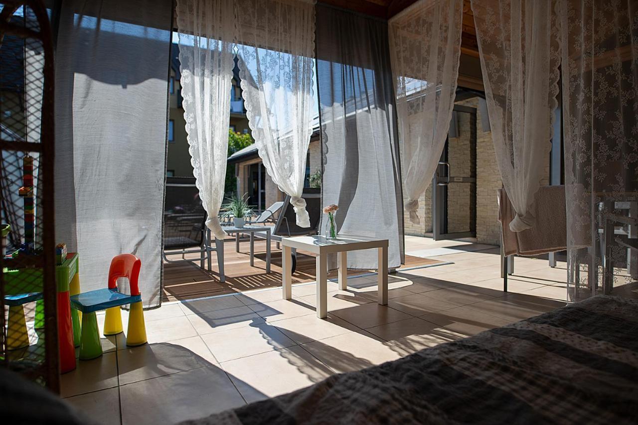 Seo Rewal Hotel Buitenkant foto